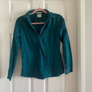 2/$40 BN Van Heusen Fitted Women’s Shirt